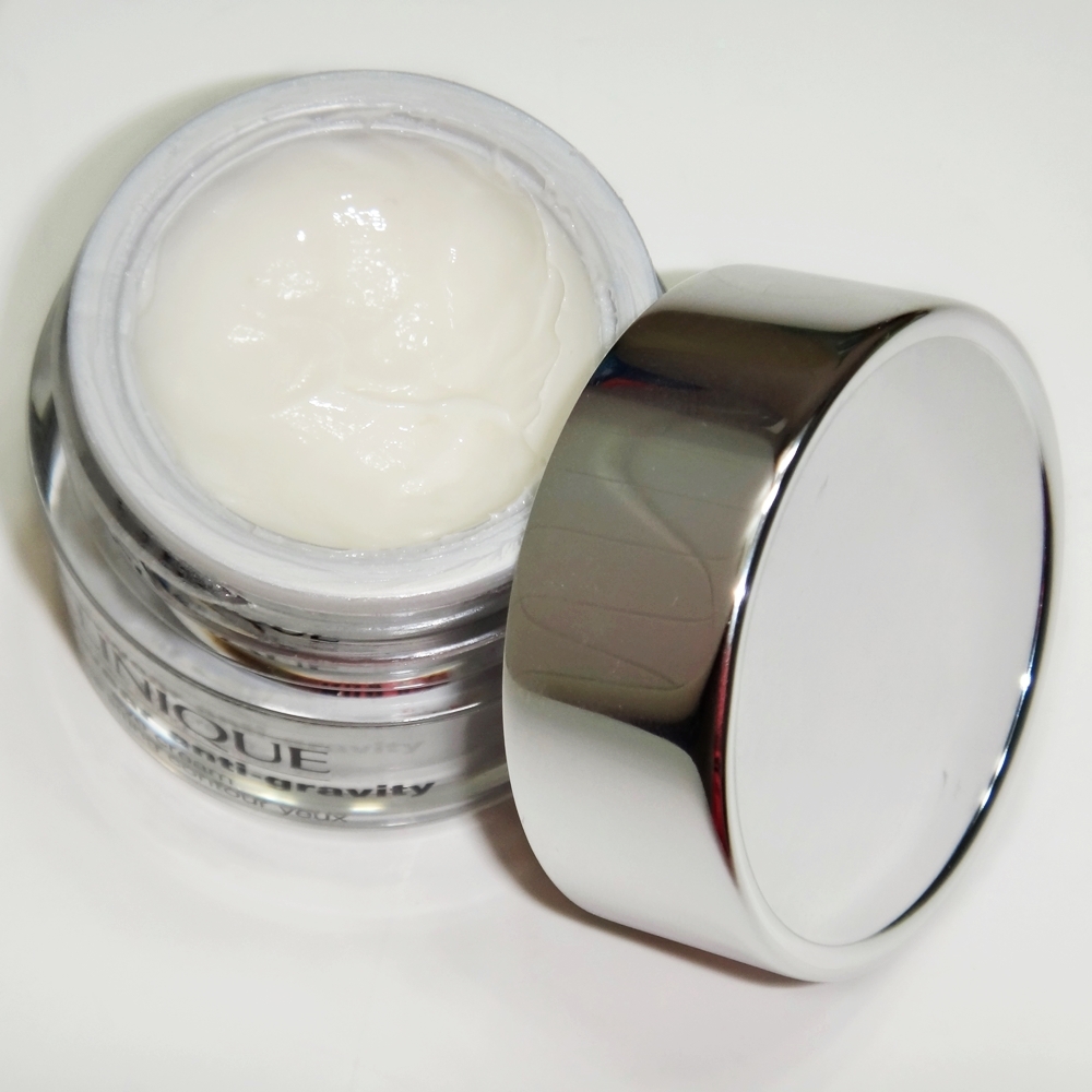 Wie wirkt die neue Augencreme Clinique Repairwear Anti Gravity Eye Cream?